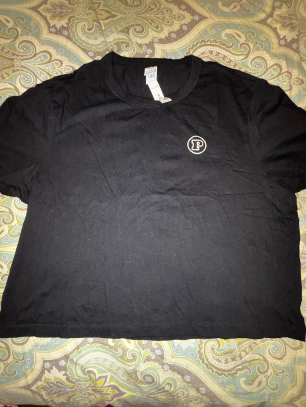 🦋 PINK Victoria's Secret Black tee with embroidered logo- boxy fit